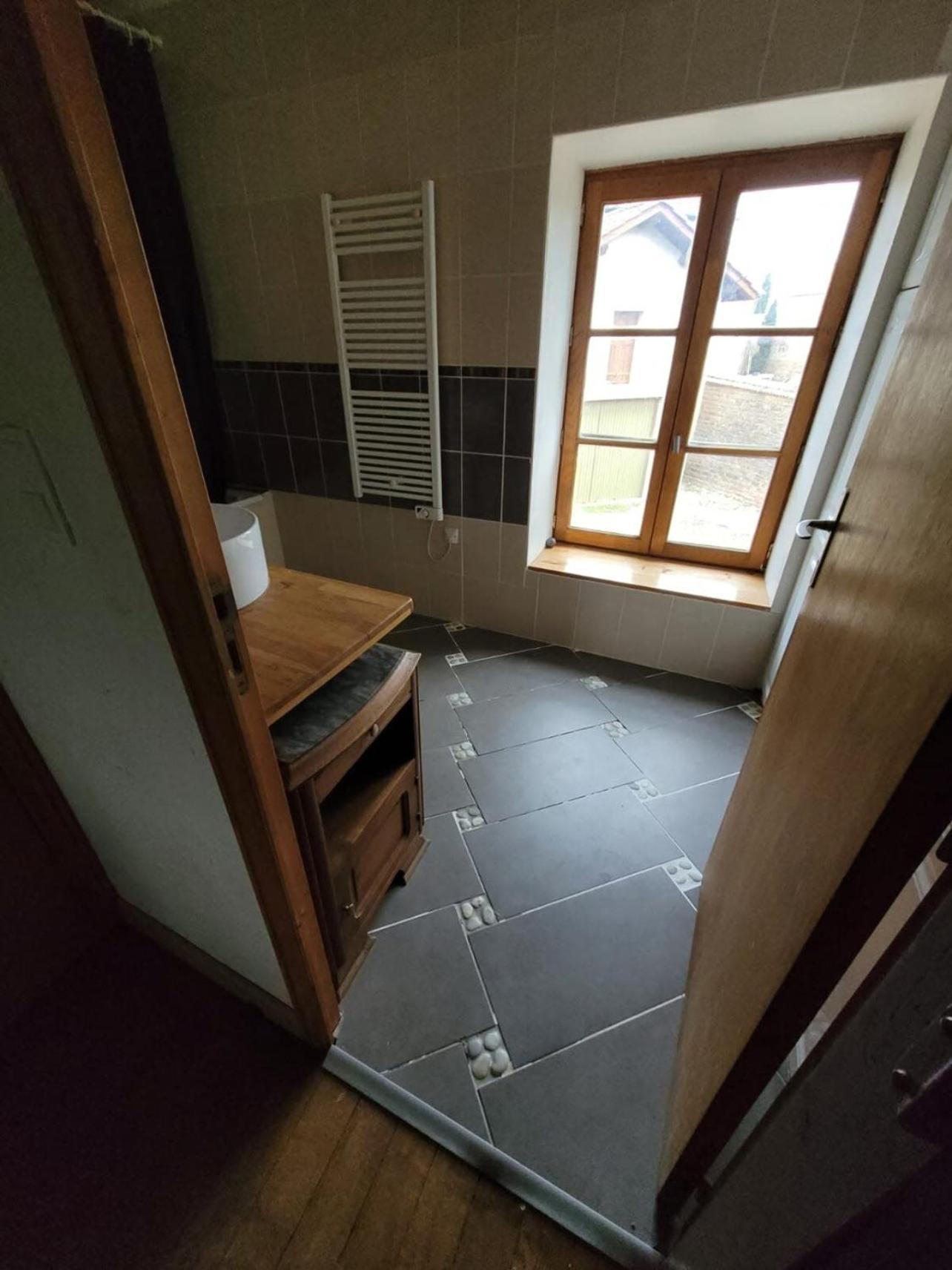 Les Jyrondelles Prisse Family House Villa ภายนอก รูปภาพ