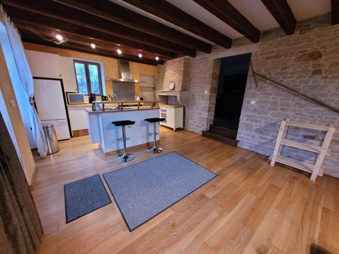 Les Jyrondelles Prisse Family House Villa ภายนอก รูปภาพ